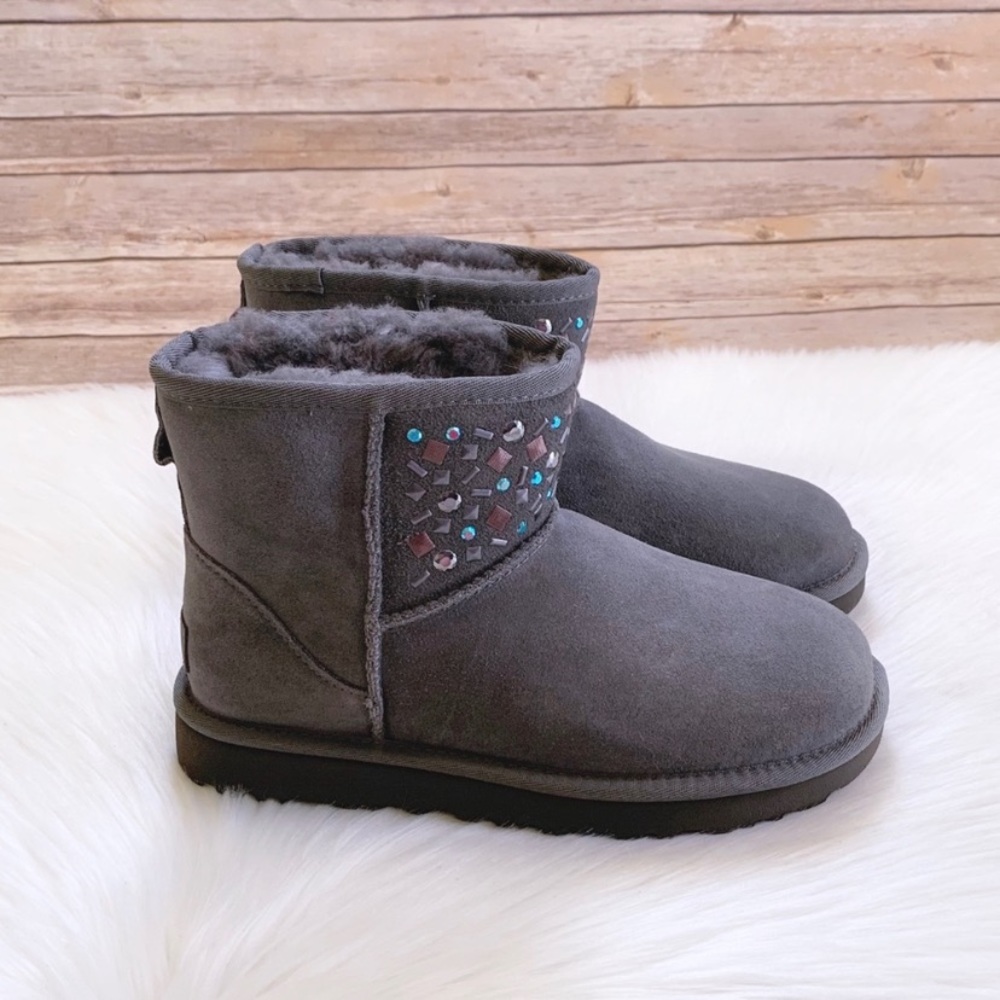 UGG Classic Mini Stud II Charcoal Boots - Picture 1 of 9